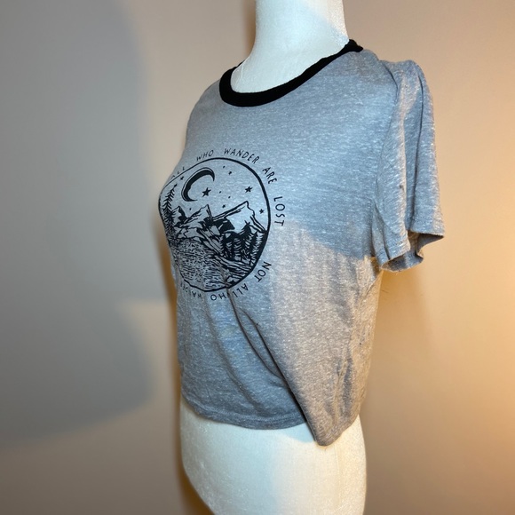 Grey Graphic Crop Top - Picture 3 of 5